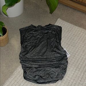 Old Navy Women's Charcoal Muscle Tee